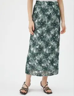 【美品】コードレースタイトスカート　花柄　刺繍　レース　グリーン