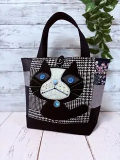 ハンドメイドトートバッグ　No.1017 一点物　パッチワーク風　ネコバッグ