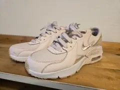 NIKE AIR MAX エアーマックスエクシー ピンクベージュ スニーカー24
