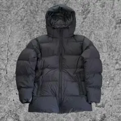 ユニクロ　UNIQLO パウダーソフトダウンジャケット　M