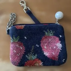 フェイラー　いちご柄　ネイビー　キーケース