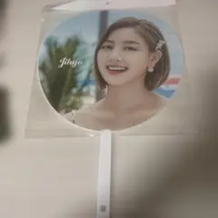 TWICE Tzuyu うちわ Twice Land ツウィ - メルカリ