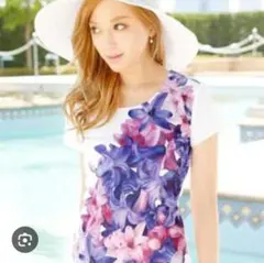 Rady エレガンスフラワーTシャツのサムネイル