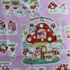サンリオキャラクターズ　2019 生地 45×62㎝ ハギレ