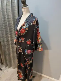 Ahcahcum 花柄 ガウン 長袖のサムネイル