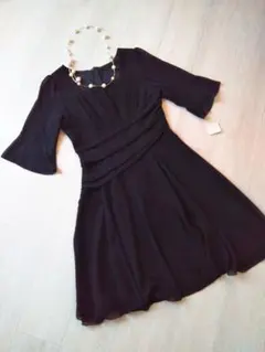【新品】黒 上品 ワンピース 冠婚葬祭にも♪