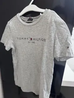 TOMMY HILFIGER グレー Tシャツ 122サイズ