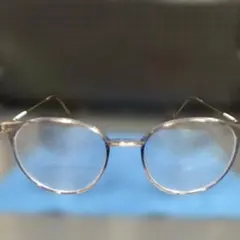 +1.0～4.0 自動調整 遠近両用 老眼鏡 スマートズーム グレー 軽量