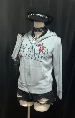 GAP ジップアップパーカー
