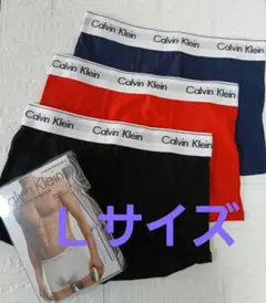 Calvin Klein 　ボクサーパンツ　Ｌサイズ　 3枚セット黒、紺、赤のサムネイル