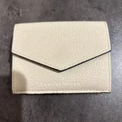 三つ折り財布