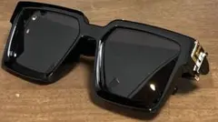 Item thumbnail for item 5f2955d0-6e08-49e3-a05a-55488e81e2a3