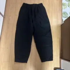 gu ワイドパンツ