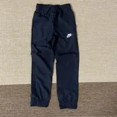 Nike パンツ キッズ　XS 135