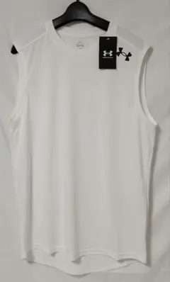 新品未使用 タグ付き UNDER ARMOUR ノースリーブ Mサイズ ホワイトのサムネイル