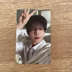 Item thumbnail for item 8c7d4de6-f1ab-49c8-a520-c028e99baca1