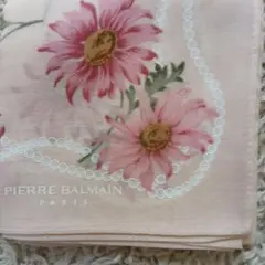 PIERRE BALMAIN 花柄ハンカチ