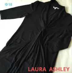 【LAURA ASHLEY】 ブラック 　カットソーワンピース