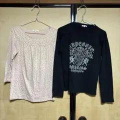 黒グラフィック長袖Tシャツとピンクベージュ七分袖Tシャツのセット