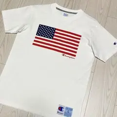 Champion Tシャツのサムネイル