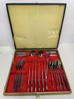 ステンレス カトラリーセット 6客 ナイフ フォーク スプーン ケース付