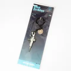 ブルーアーカイブ シロコ固有武器『WHITE FANG 465』金属キーホルダー