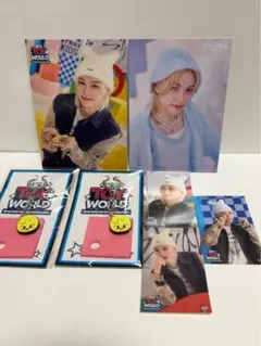 Stray Kids SKZ TOY WORLD Felix フィリックスセット