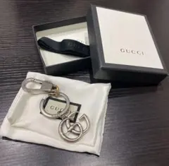 GUCCI キーリング　DOUBLE G WITH SNAKE KEYCHAIN