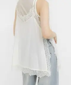 新品未使用 KBF ヴィンテージライクレースキャミソール アイボリー