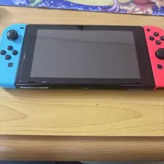 Nintendo Switch 本体 青/赤