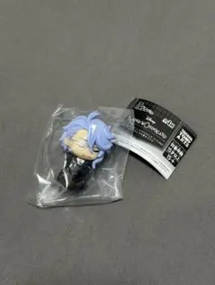 ツイステッドワンダーランド　 肩ズン fig アズール