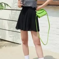 shein ミニスカート　黒