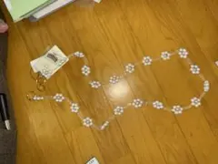 パール 花　ストラップ