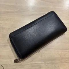ブラック 合成皮革 長財布