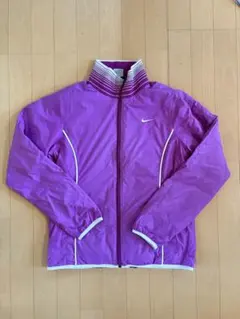 Nike 紫色 中綿入り　ウィンドブレーカー S