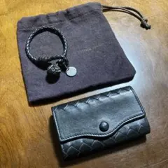 Bottega Veneta ボッテガヴェネタ キーケース　とブレスレット