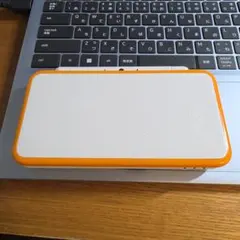 new2dsll ジャンク　オレンジホワイト　3050BK