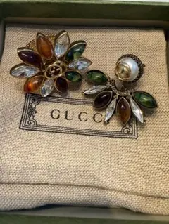 GUCCI フラワー型ピアスとリング2点セット
