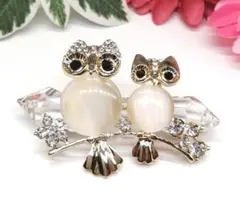きらきらフクロウのブローチ♪　　　ブローチ７０８-２