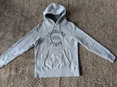 ビームス　フード付きパーカー　レディースにもオススメ