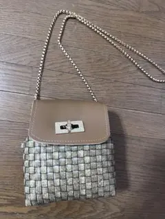 ショルダーカゴバッグ 編み込み素材 ベージュ