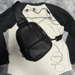 unknown ボディバッグ ワンショルダーバッグ ブラック