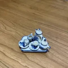 ミニチュアティーセット 白と青 陶器