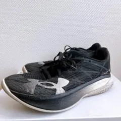 UNDER ARMOUR アンダーアーマー （28cm）スニーカーのサムネイル