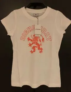 TMT レディース　Tシャツ　フリーサイズ　新品タグ付きのサムネイル