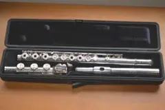 パウエル　フルート シグネチャーモデル　総銀製 中古楽器情報】パウエル『シグネチャー（フルート）』入荷致し