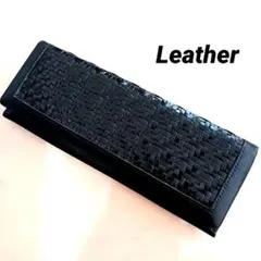 高級 おしゃれな黒のレザー(本革) 二つ折り財布 カード入れ 小銭入れ 多目的
