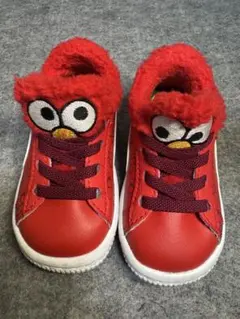 13センチ　プーマ エルモ キッズシューズ レッド
