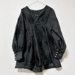 Acka. ジャガードミニドレス 花柄 シアー パフスリーブ 黒 パールボタンのサムネイル