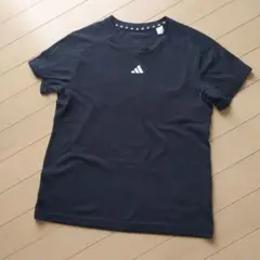 adidas アディダス Tシャツ 半袖M